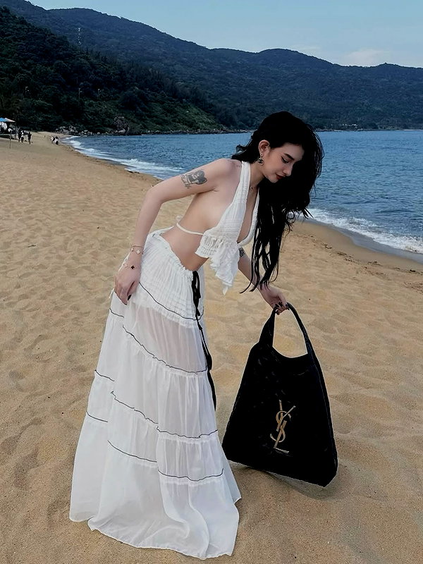 lyhythuedoxinh instagram image archive image