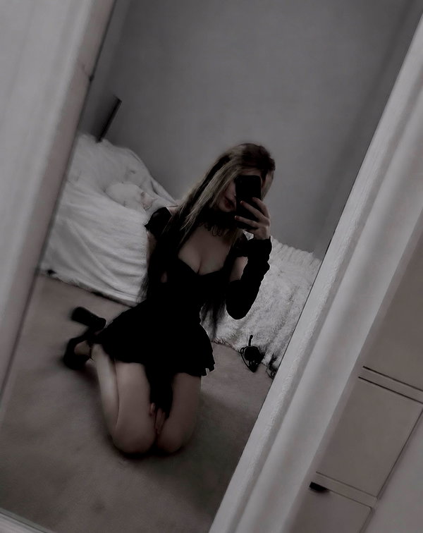 emeurie instagram image archive image