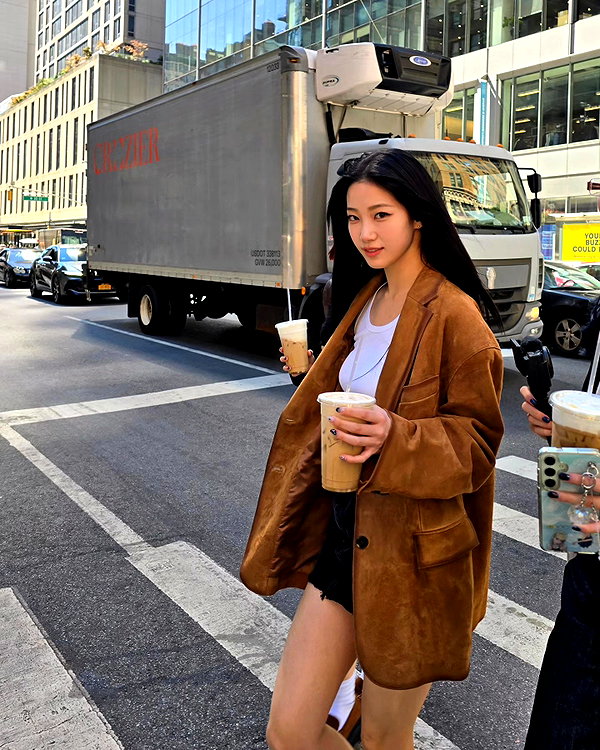 zuhazana instagram image archive image