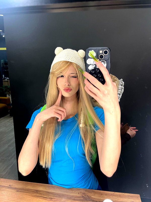 chrisstinalekss instagram image archive image
