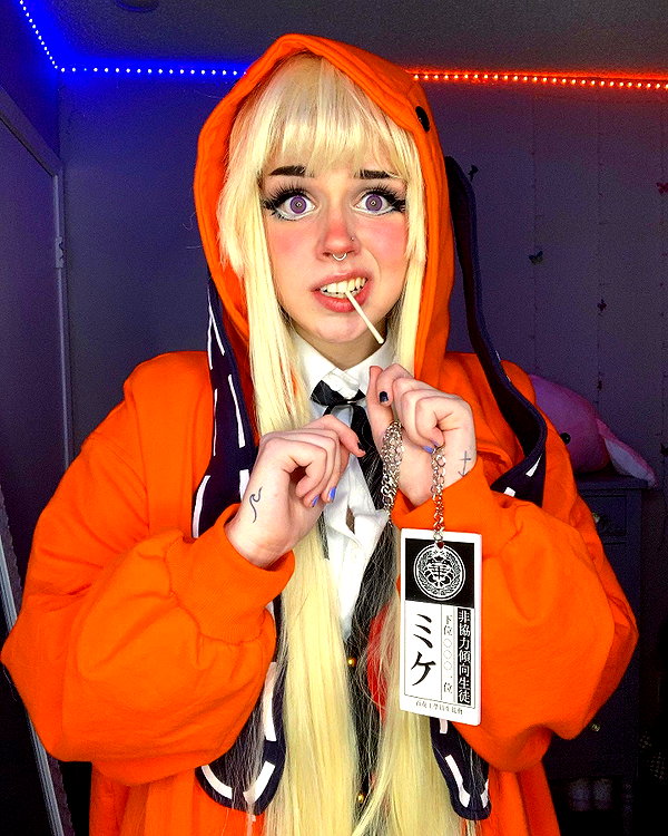 yeahimcaroline instagram image archive image