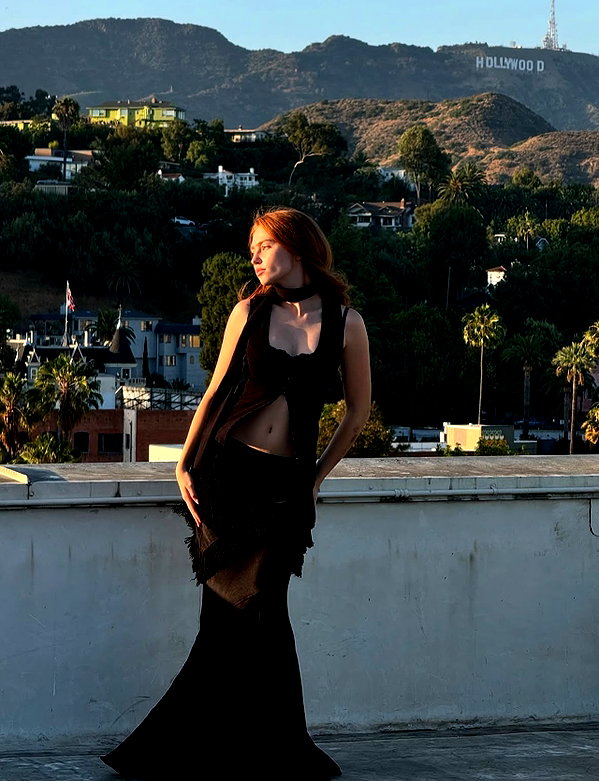 renatarrii instagram image archive image
