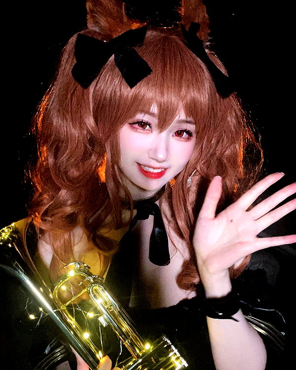 xier_cos instagram image archive image