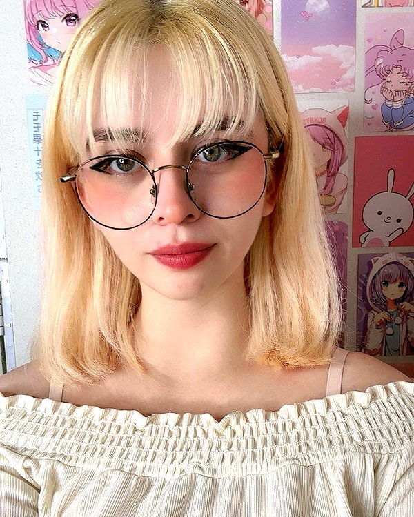 luly1980s instagram image archive image