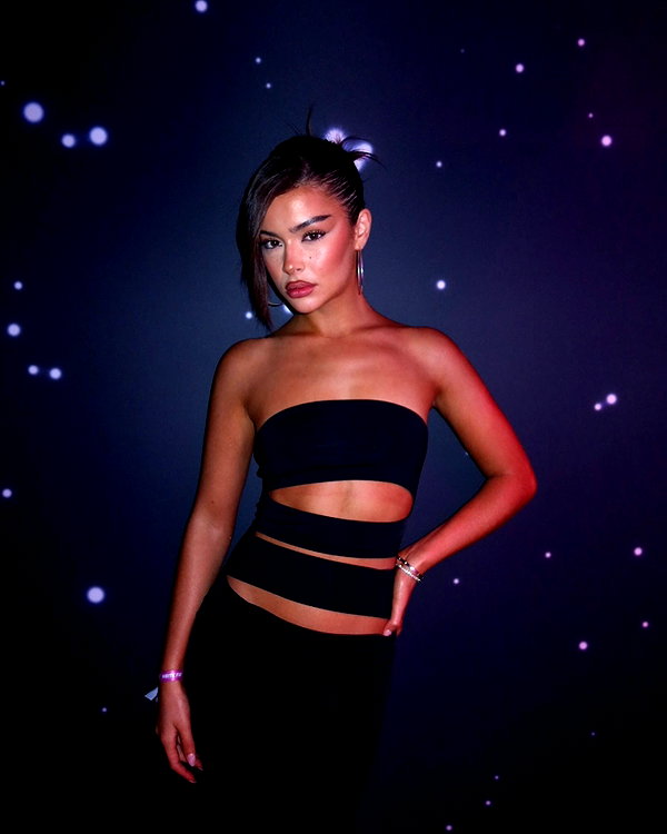 oliviaphillipps instagram image archive image
