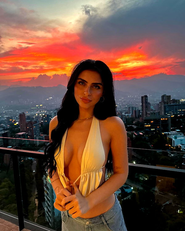 laurenhamden instagram image archive image