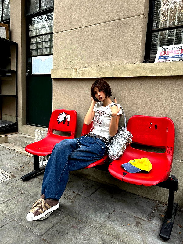 ll.lu1s instagram image archive image