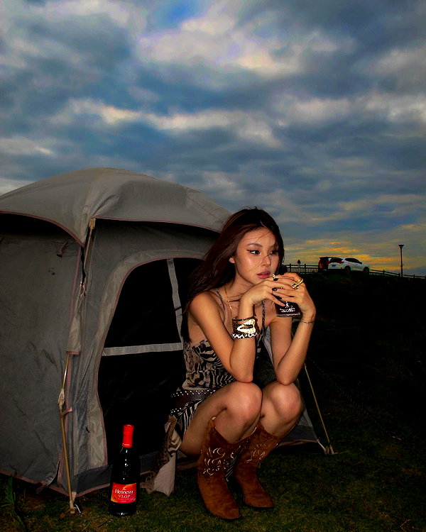 ll.lu1s instagram image archive image