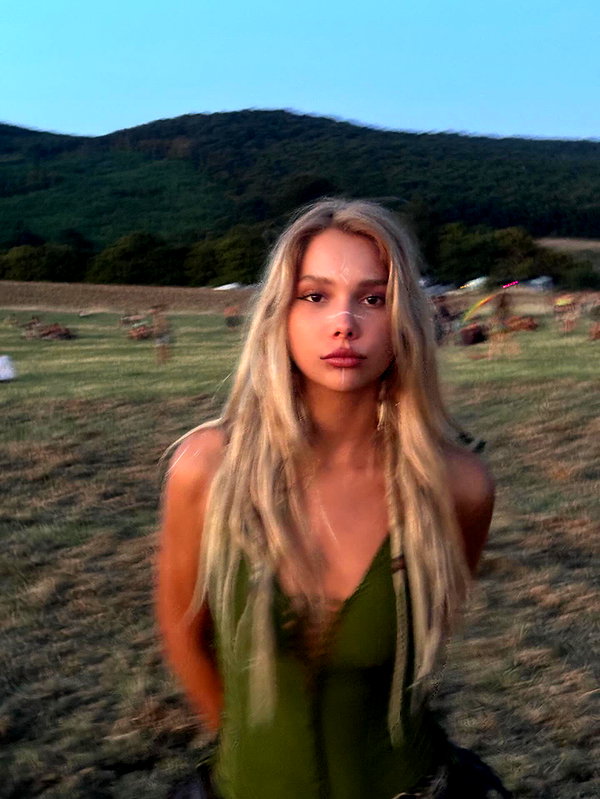 yulia.isakov instagram image archive image