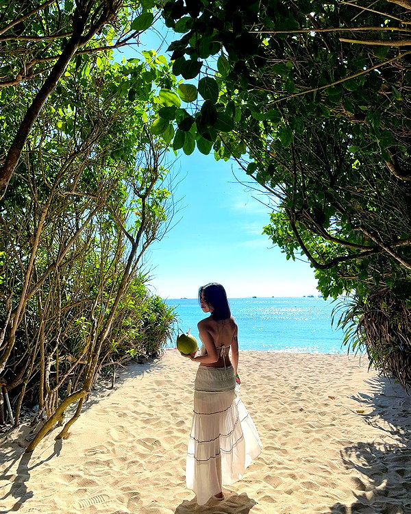 lyhythuedoxinh instagram image archive image