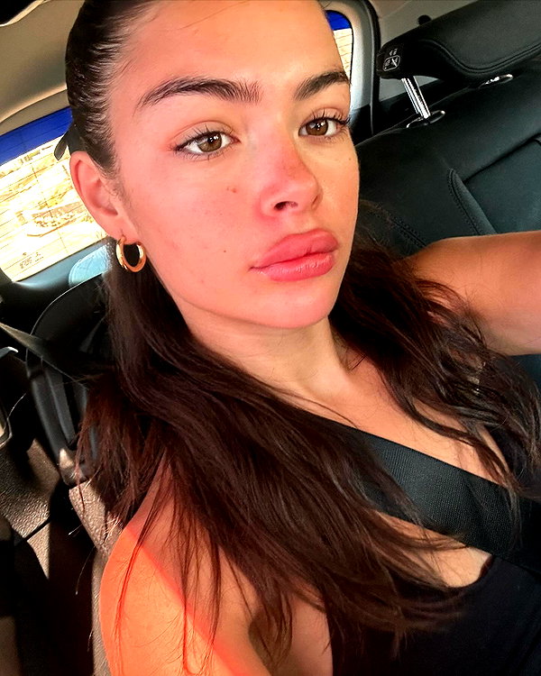 oliviaphillipps instagram image archive image