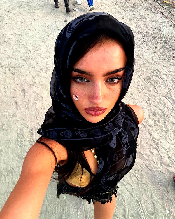 ellachristo instagram image archive image