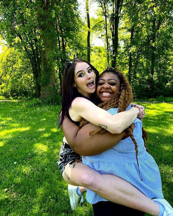 megann_eliizabeth instagram image archive image