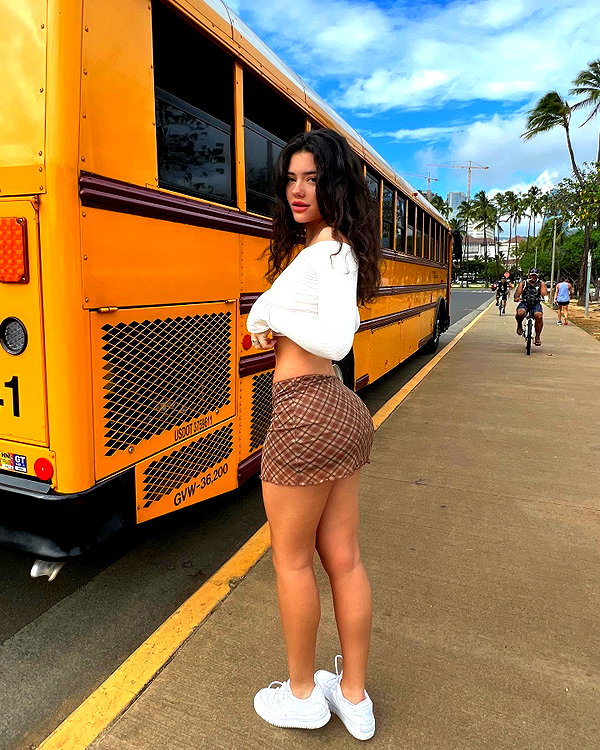 vanessa.rhd instagram image archive image
