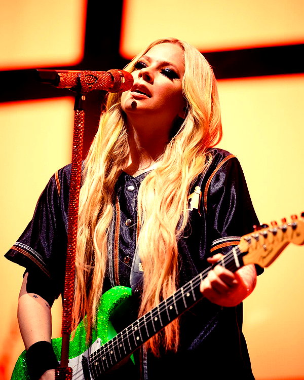 avrillavigne instagram image archive image