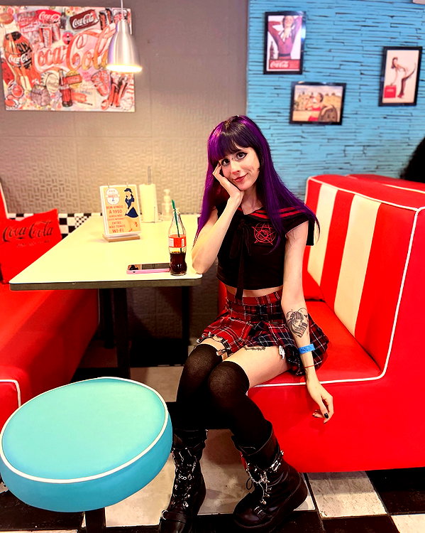 jadelaverne instagram image archive image