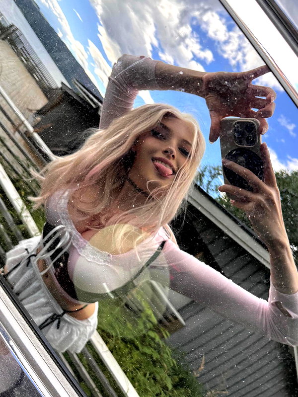 milkibunshehe instagram image archive image