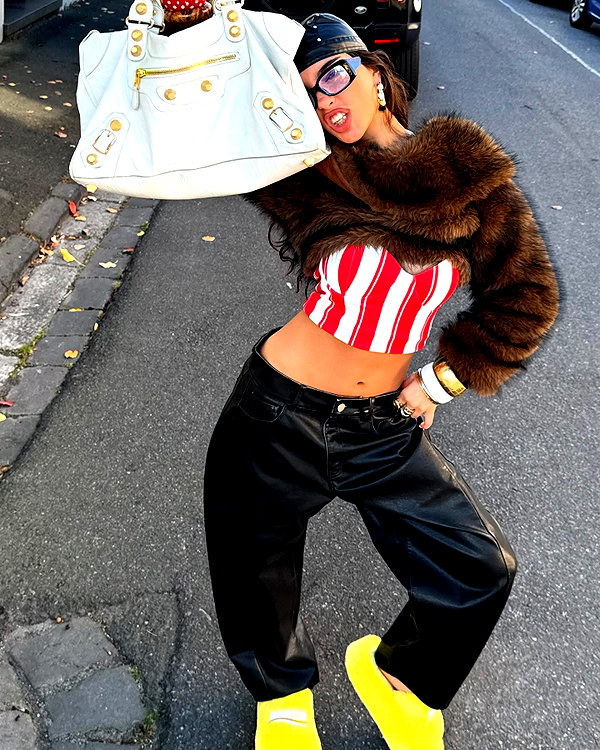 ellachristo instagram image archive image