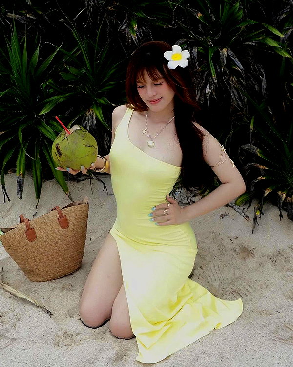 lyhythuedoxinh instagram image archive image