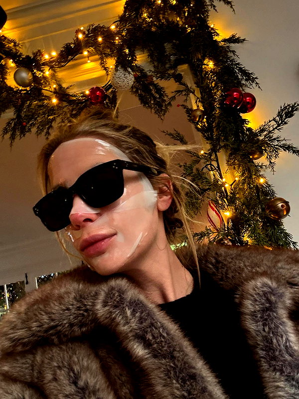 ashleybenson instagram image archive image