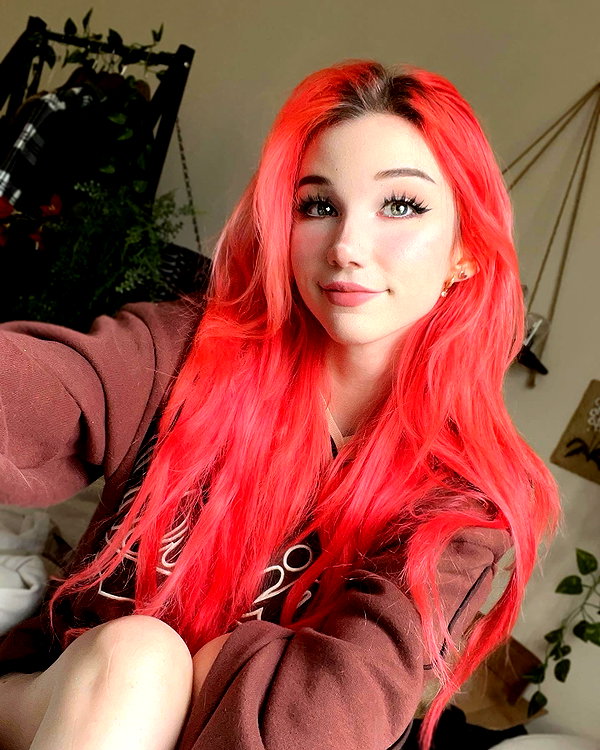 danielle.mercedie instagram image archive image