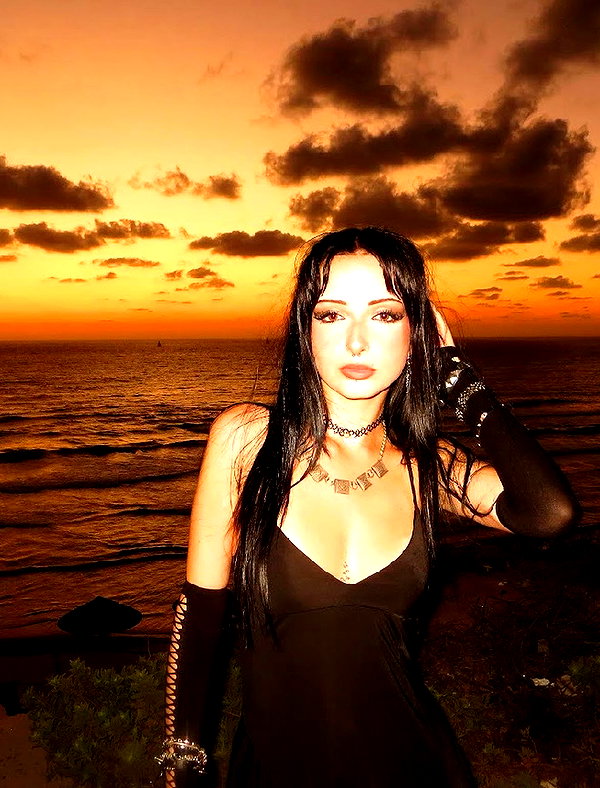 liya.barsky instagram image archive image