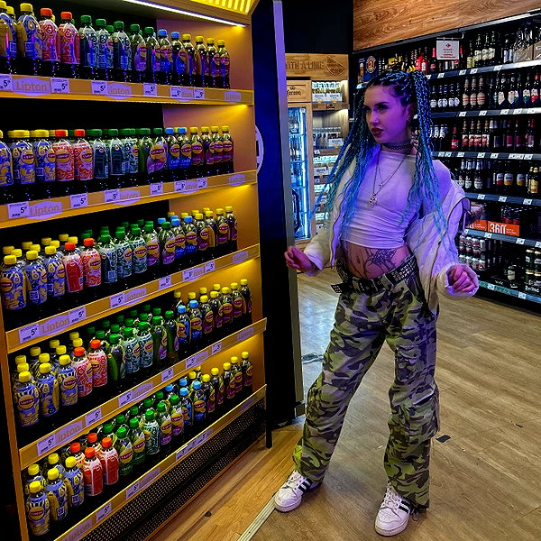 aleksaoaa instagram image archive image