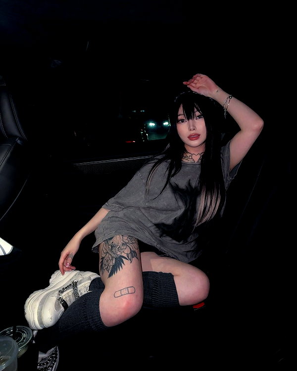 atlaseuu instagram image archive image