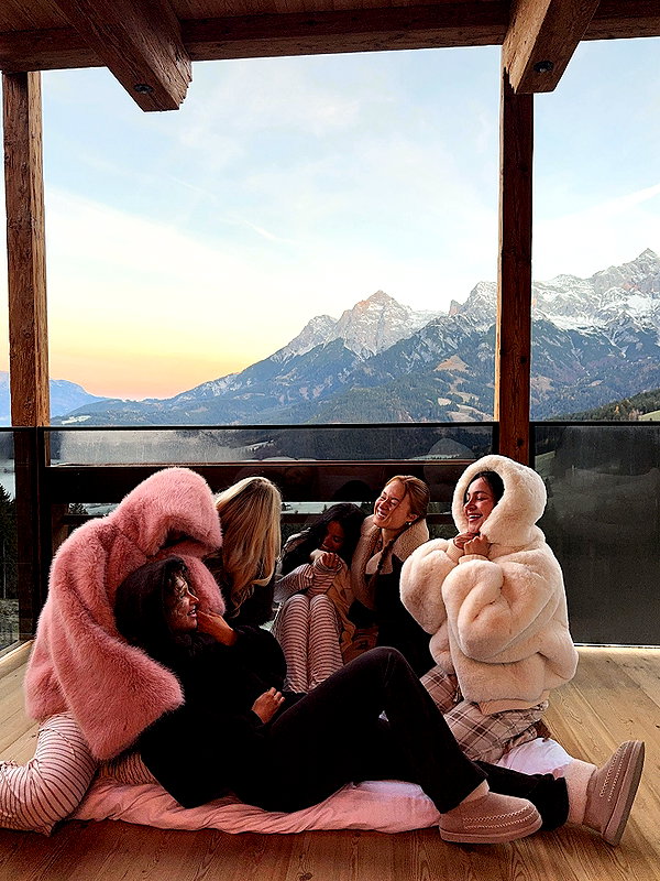 zoeliss instagram image archive image