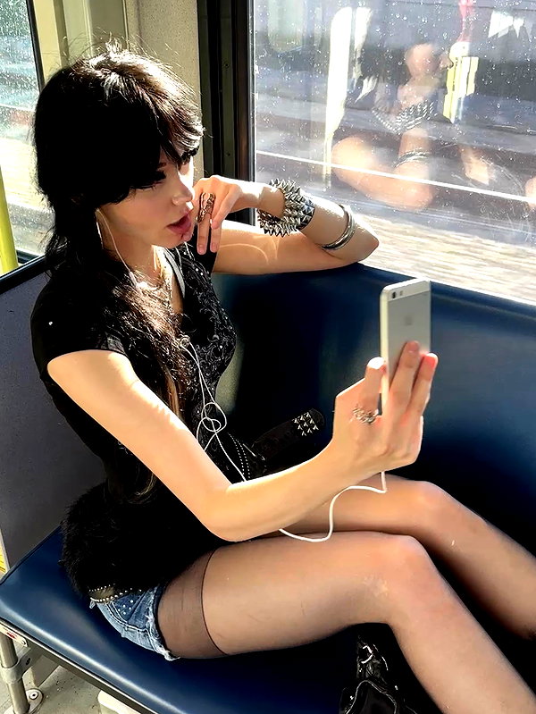 angxl.sky instagram image archive image