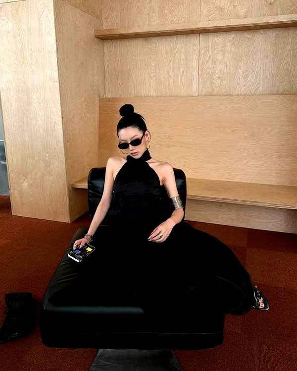 fair_mua instagram image archive image
