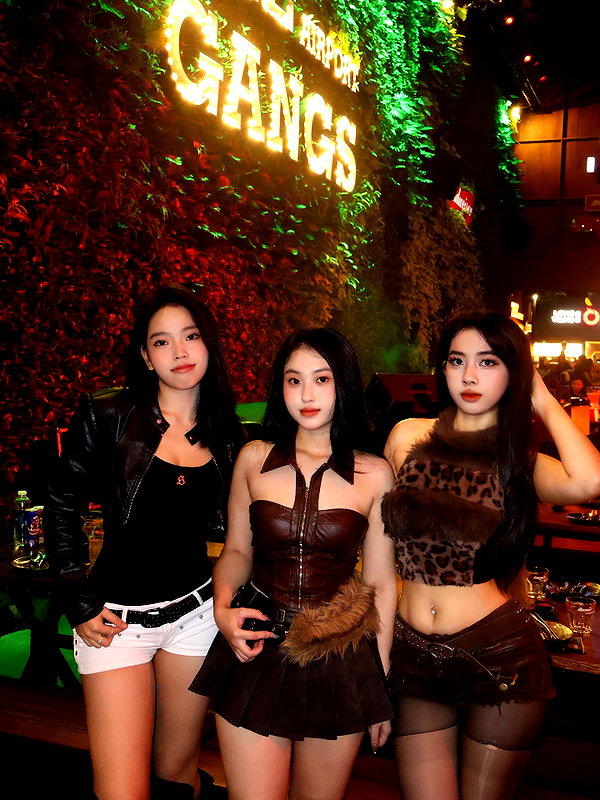lyhythuedoxinh instagram image archive image