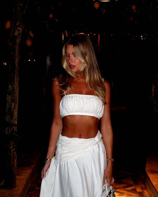 sophiebatzloff instagram image archive image