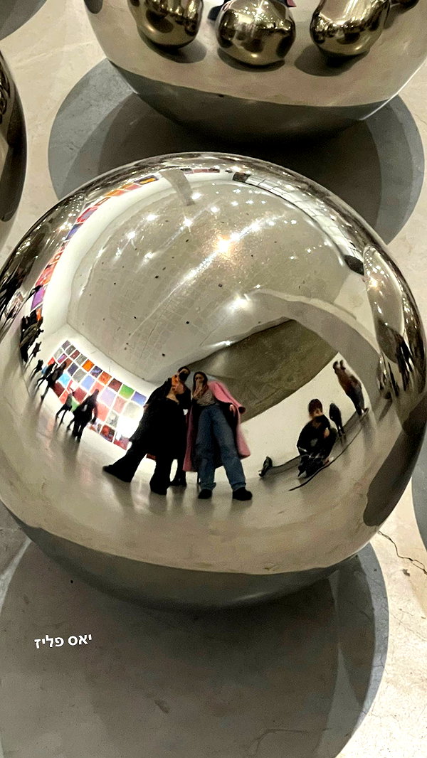 eva_romanovski instagram image archive image