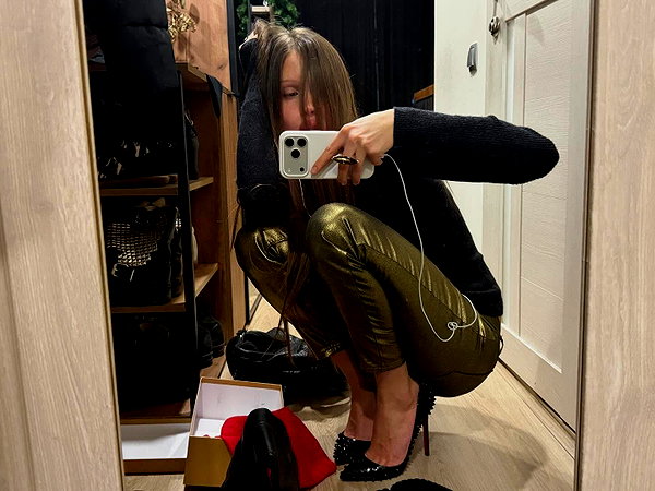 vivvvvvvvvvvvvvvvvvvvvvv instagram image archive image