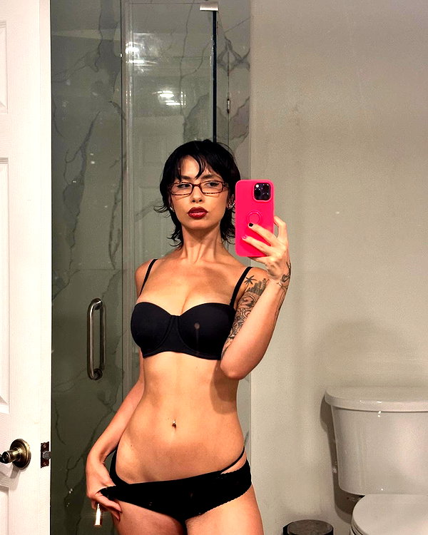 bentevviolet instagram image archive image