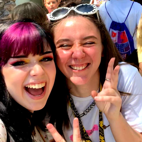 yeahimcaroline instagram image archive image