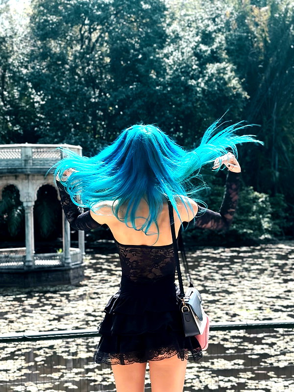 jadelaverne instagram image archive image