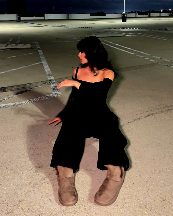 julia_ruelas instagram image archive image