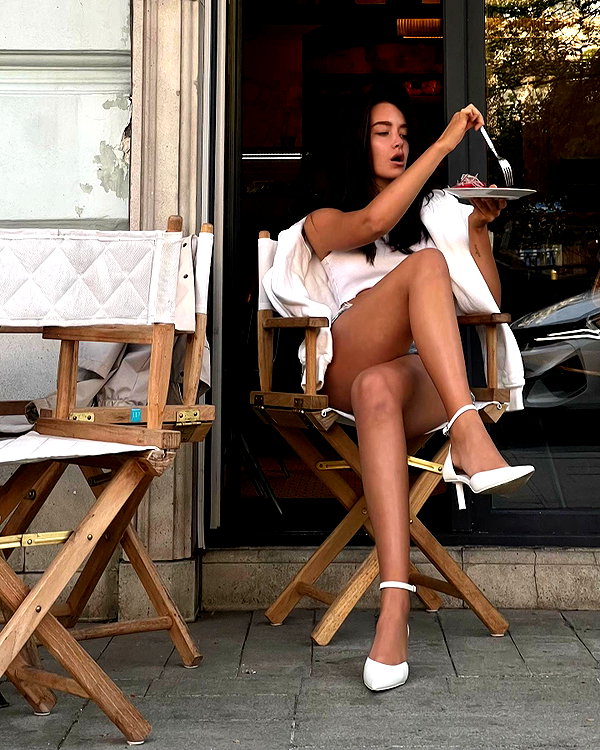veroni22ka instagram image archive image