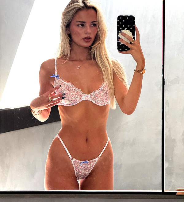 brontesheppeard instagram image archive image