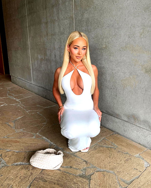 allieauton instagram image archive image