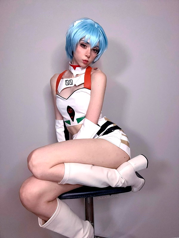 duckie.cos instagram image archive image