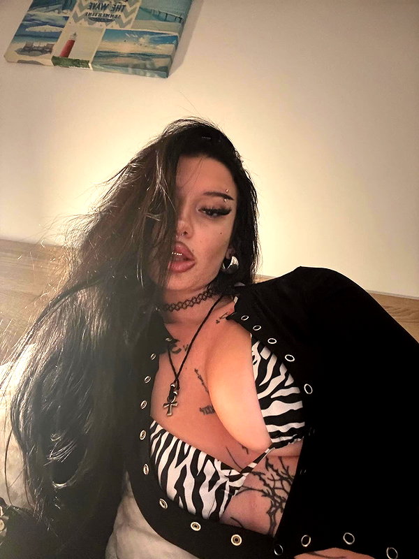 shawtysuzi instagram image archive image