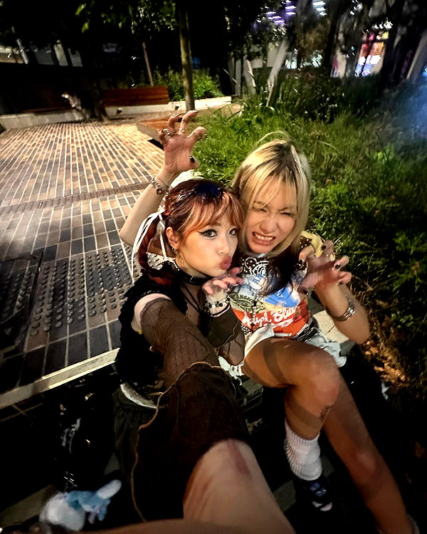 angelwithashotgunxx instagram image archive image