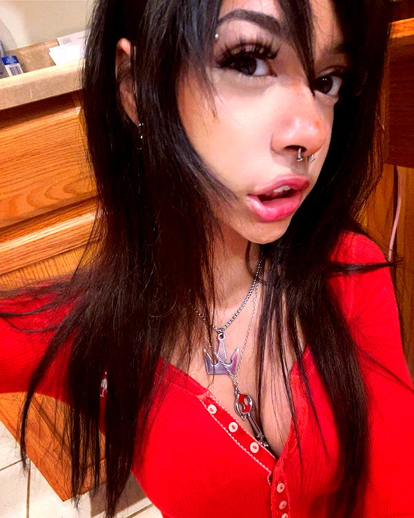 twodollie instagram image archive image
