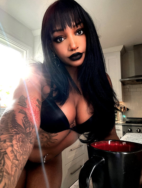 kayyybear_xo instagram image archive image