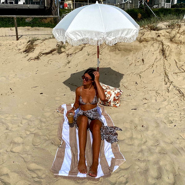 dekota_thompson instagram image archive image