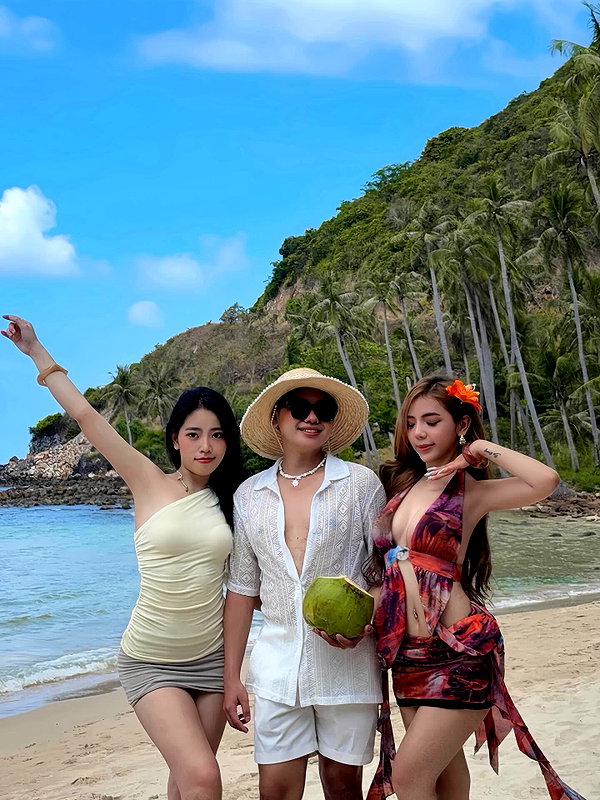 lyhythuedoxinh instagram image archive image