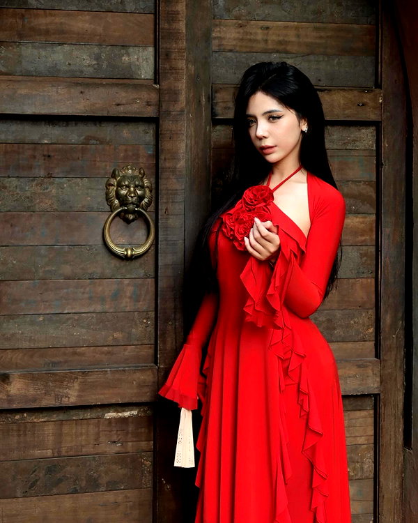 lyhythuedoxinh instagram image archive image